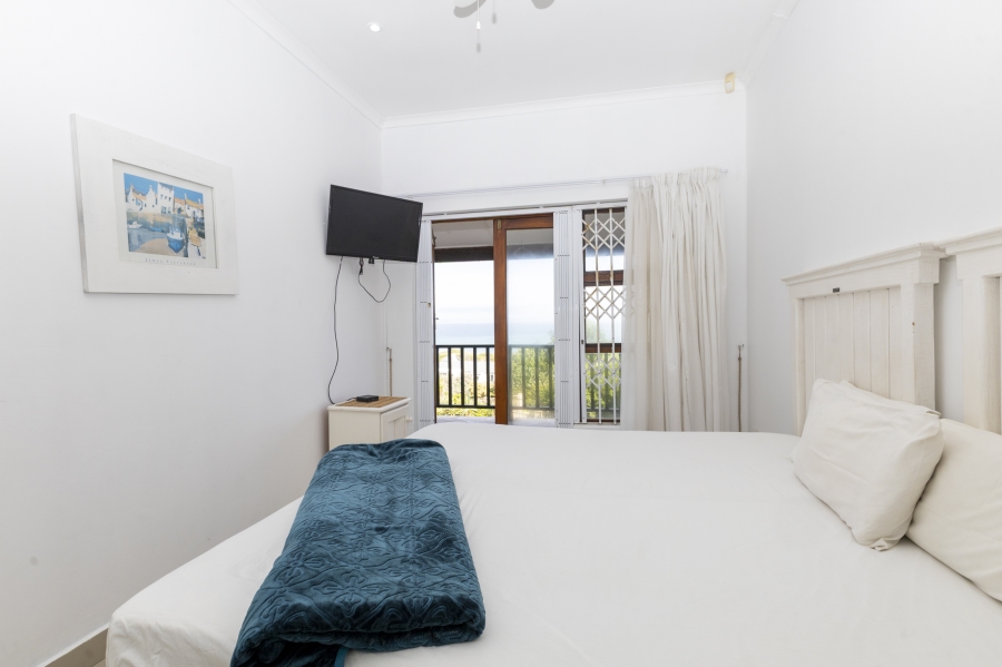 8 Bedroom Property for Sale in West Beach Eastern Cape